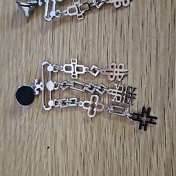 Tory burch silver colored earings - Picture 2 of 4